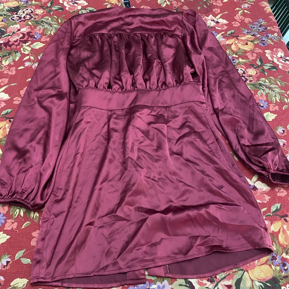 windsor BURGUNDY DI4024 button up dress size small NWT - Picture 4 of 4